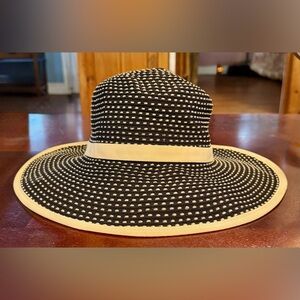 Black and Cream Women's Brim Hat